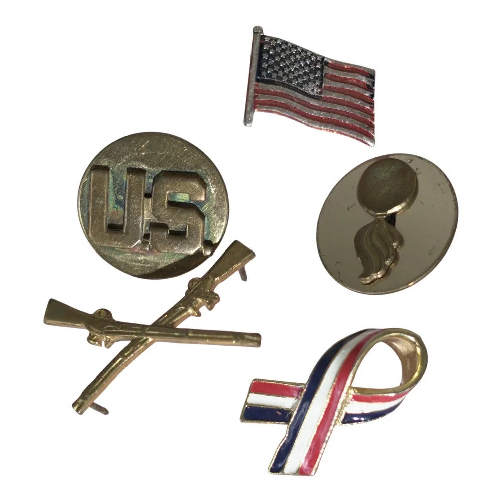 Waving American Flag Lapel Tie Pin – Gold Trim – USA Patriotic – 1" x 0.5" - Picture 6 of 7